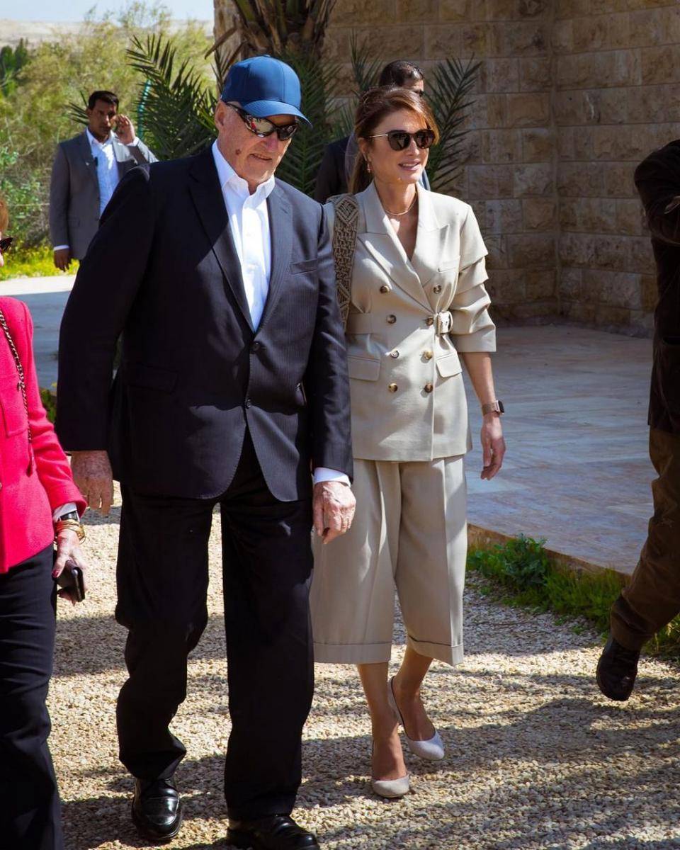 Ratu Rania kunjungan ke situs arkeologi Al-Maghtas di Yordania, Maret 2020 (instagram.com/queenrania)