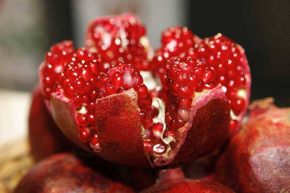 buah delima (pexels.com/Pixabay)