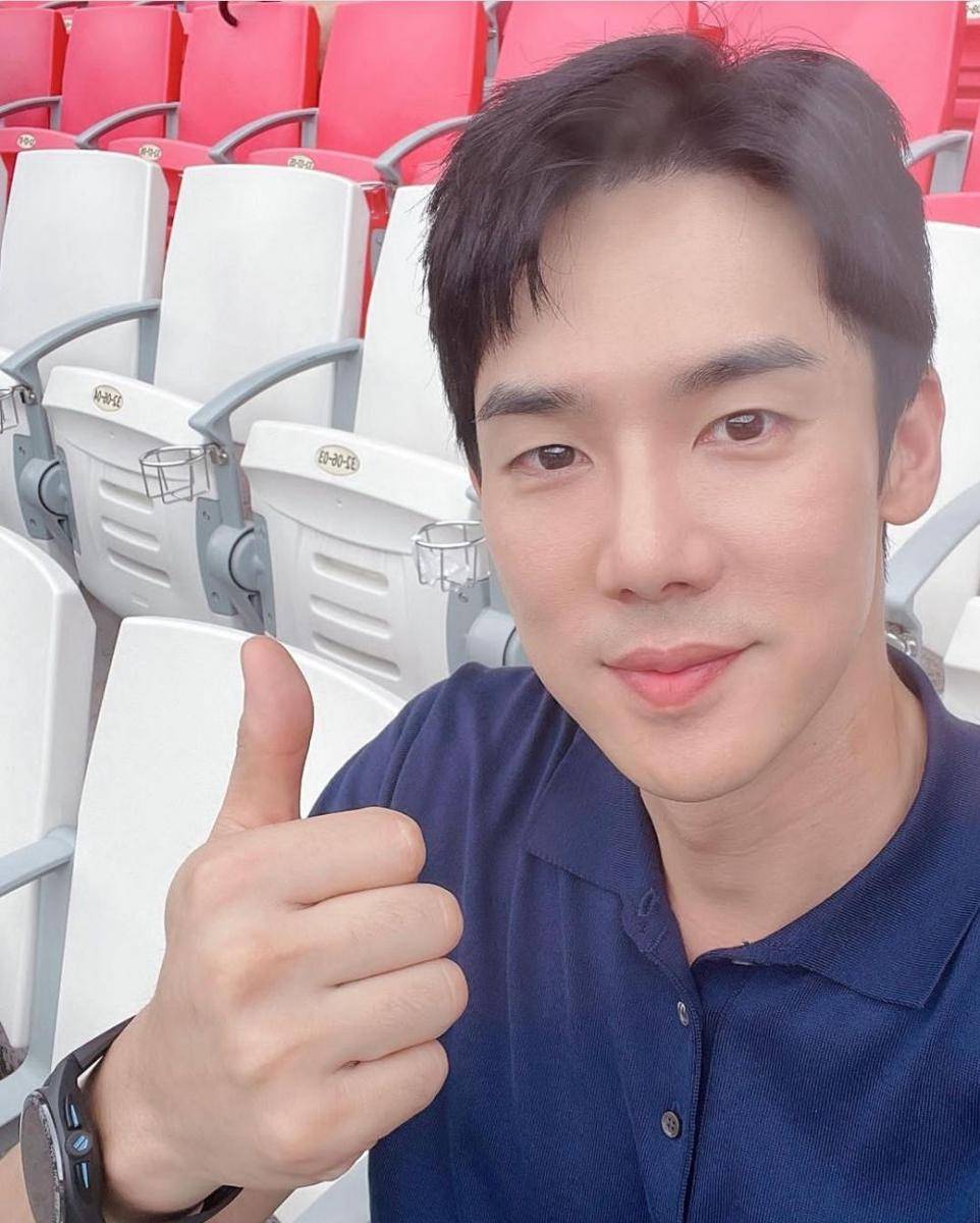 Yoo Yeon Seok (instagram.com/yoo_yeonseok)