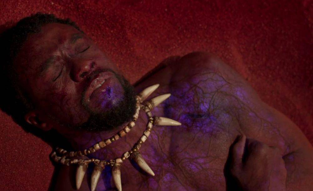 Black Panther Marvel - Kekuatannya dari ramuan berbentuk hati