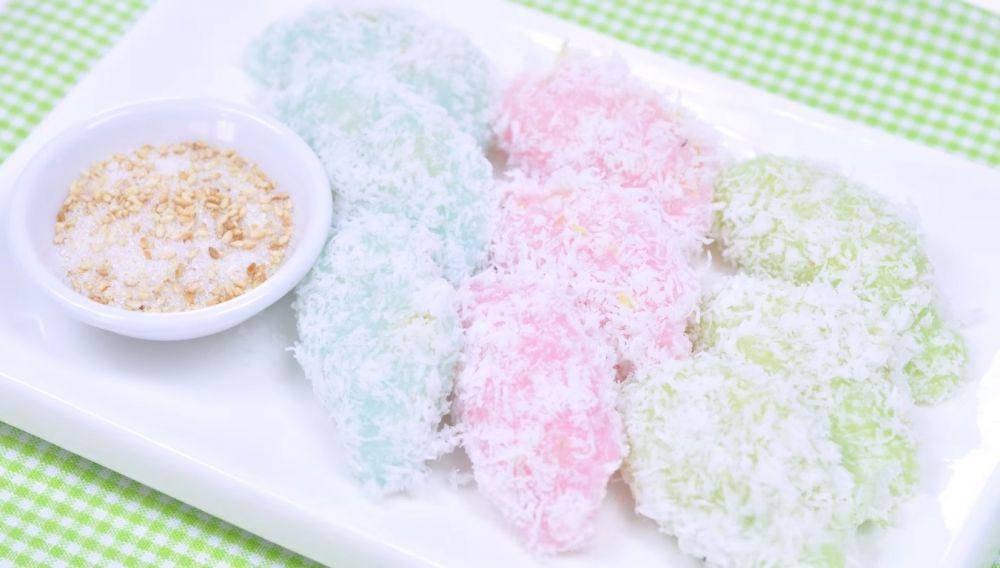 ilustrasi kue beras kacang hijau (youtube.com/Daily Dish)