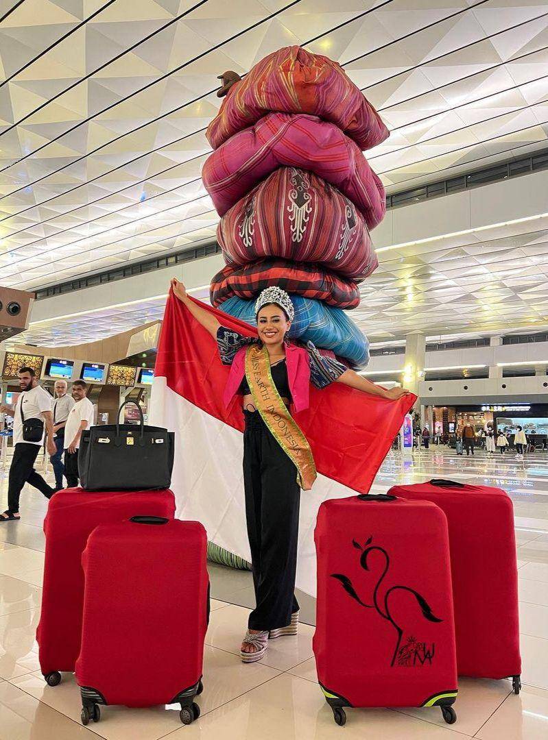 Potret Karina Basrewan Bertolak ke Filipina untuk Berlaga di Ajang Miss Earth 2022 (Instagram.com/dpidamuofficial)