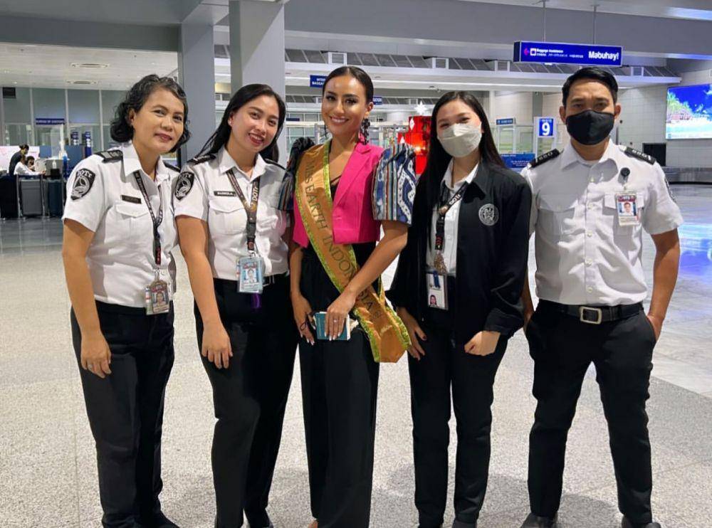 Potret Karina Basrewan Bertolak ke Filipina untuk Berlaga di Ajang Miss Earth 2022 (Instagram.com/karinabasrewan)