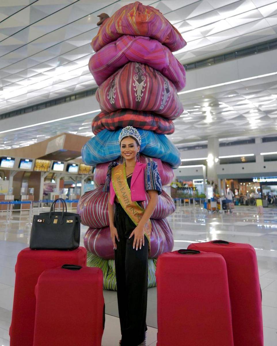Potret Karina Basrewan Bertolak ke Filipina untuk Berlaga di Ajang Miss Earth 2022 (Instagram.com/karinabasrewan)
