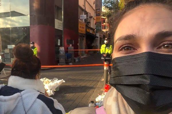 10 Potret Luna Maya Kunjungi Lokasi Tragedi Halloween Itaewon