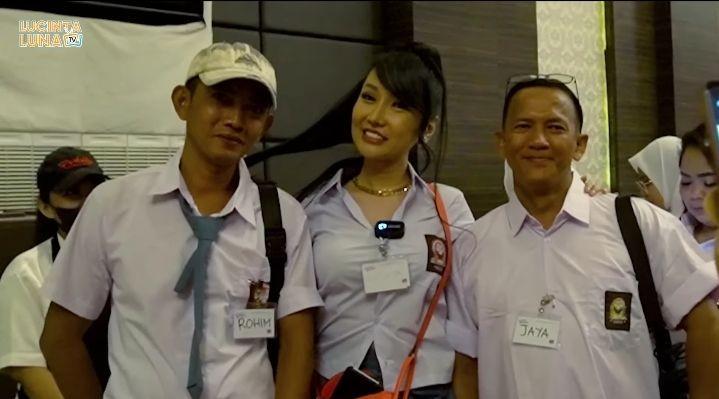 10 Potret Lucinta Luna Jadi Anak SMA Lagi, Incarannya Para Kakak Kelas