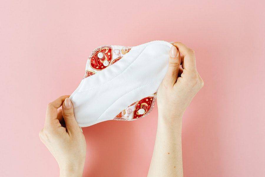 ilustrasi pembalut reusable (pexels.com/Karolina Grabowska)
