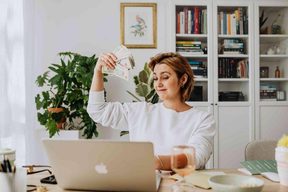 Freelance (pexels.com/Karolina Grabowska)