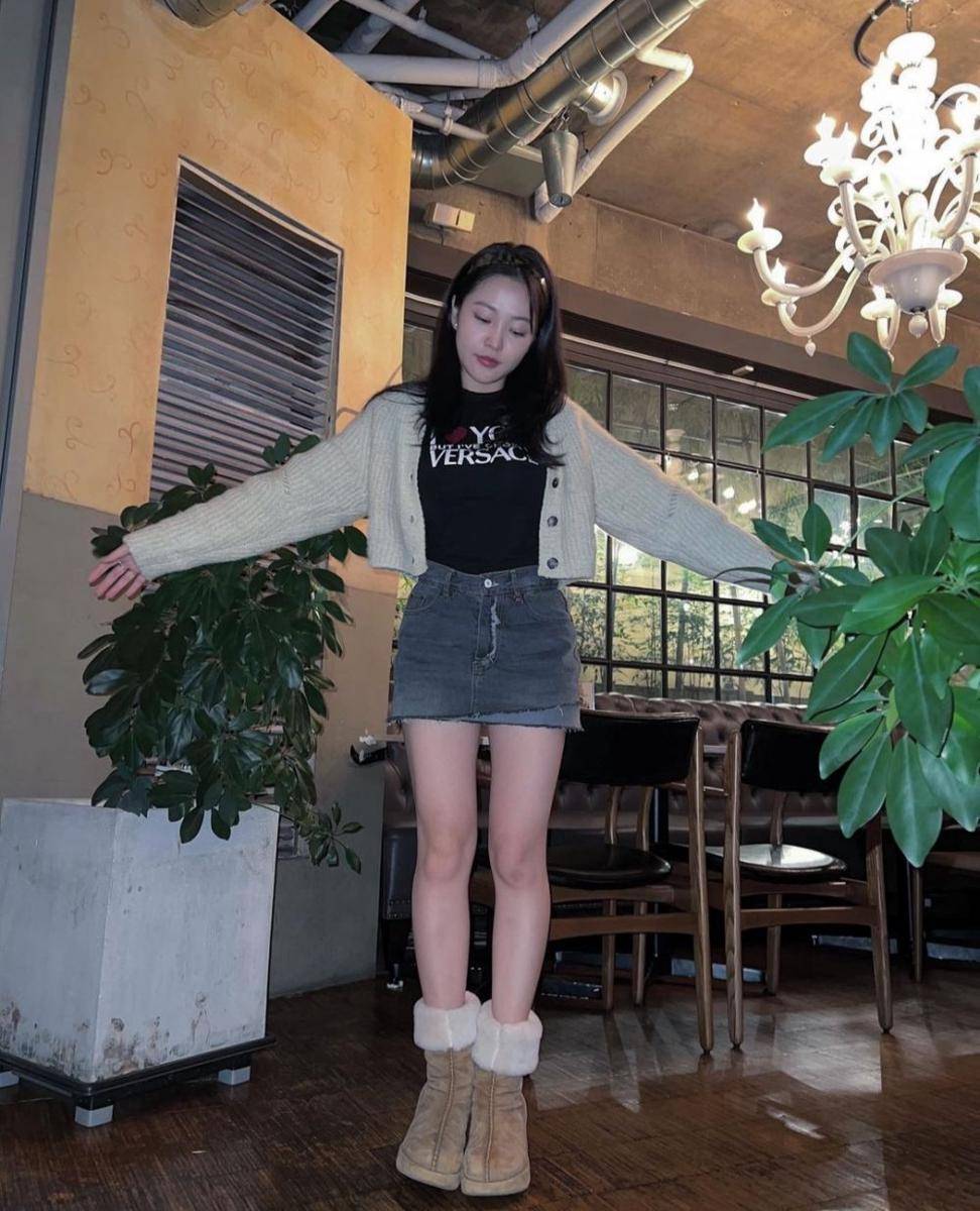 Kim Ye-Rim Red Velvet (instagram.com/yerimiese)