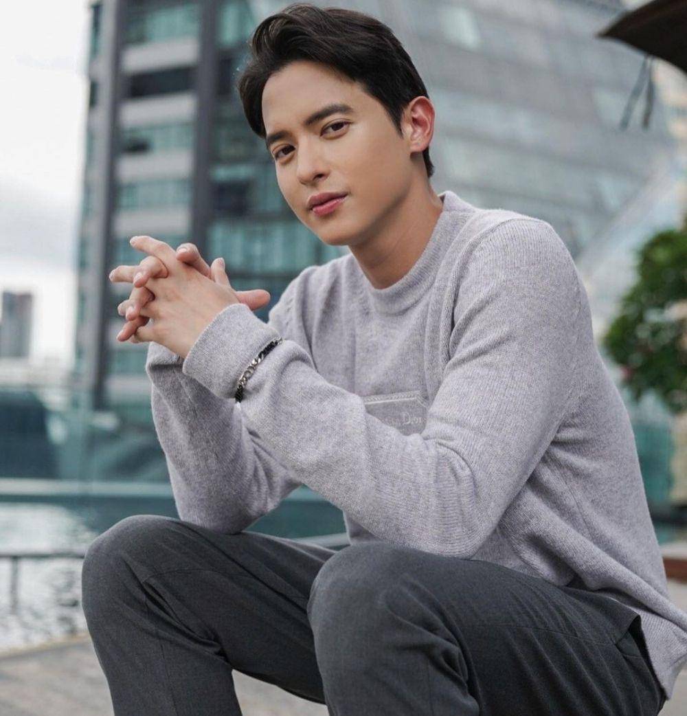 James Jirayu (instagram.com/jirayu_jj)