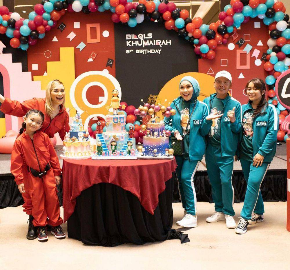 potret keluarga Ayu Ting Ting (instagram.com/ayutingting92)