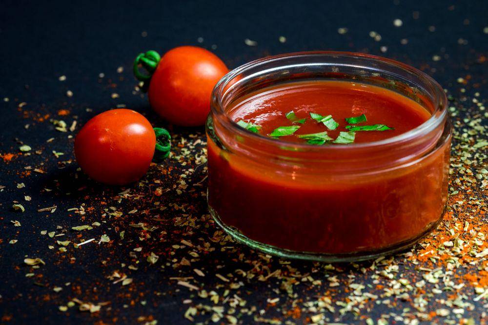 ilustrasi sambal (unsplash.com/Dennis Klein)