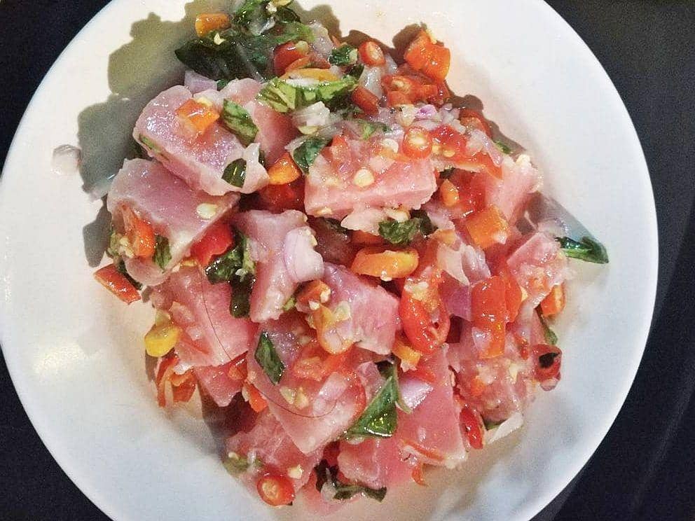Gohu ikan tuna (instagram.com/pelancongmakan.po)