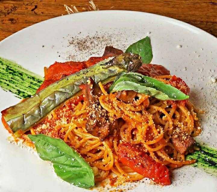 AW Kitchen (instagram.com/awkitchenjkt)