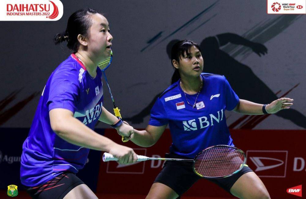 Melani Mamahit/Tryola Nadia (instagram.com/badminton.ina)