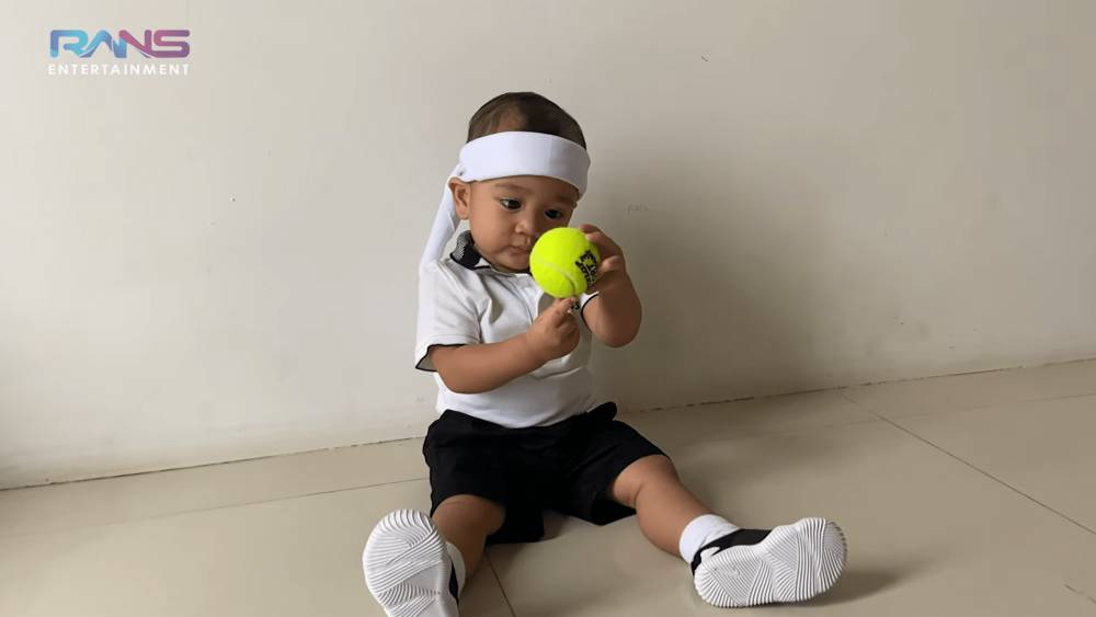 potret Cipung Rayyanza cosplay jadi pemain tenis (youtube.com/ransentertaiment)