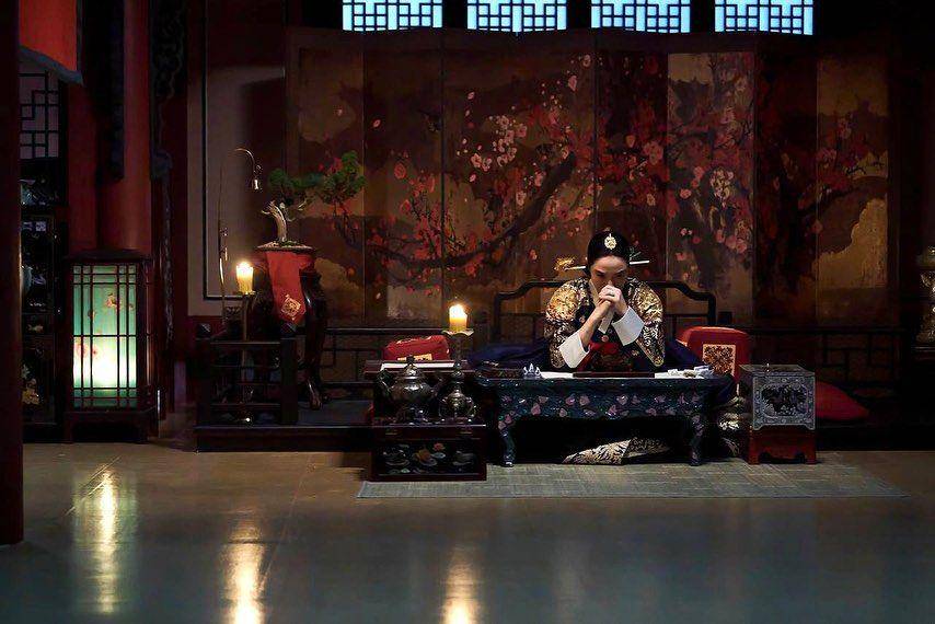 Kim Hye Soo dalam drama Under the Queen's Umbrella (instagram.com/hs_kim_95)