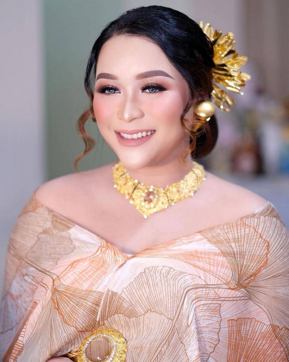 maternity shoot Syifa (instagram.com/adi_rustana)