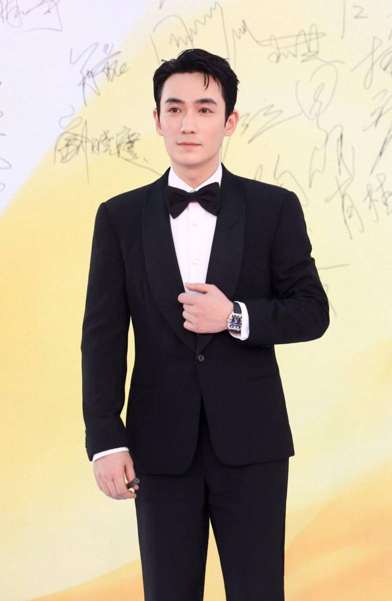 potret Zhu Yilong (weibo.com/朱一龙工作室)