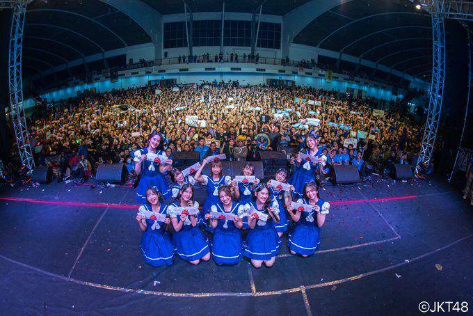 potret konser tim Y di Schematics Reeva 2022 (twitter.com/officialJKT48)