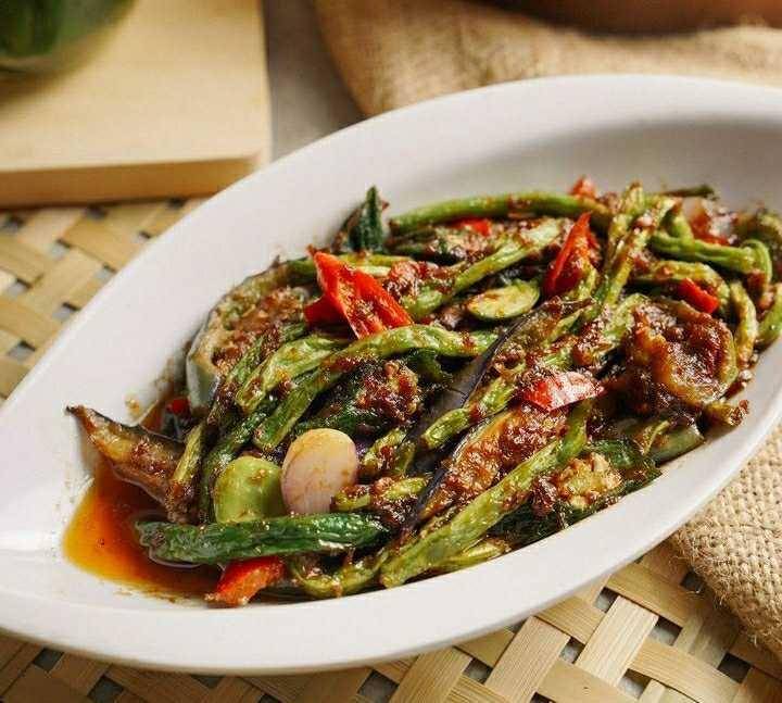 Warung Rawit (instagram.com/warung.rawit)