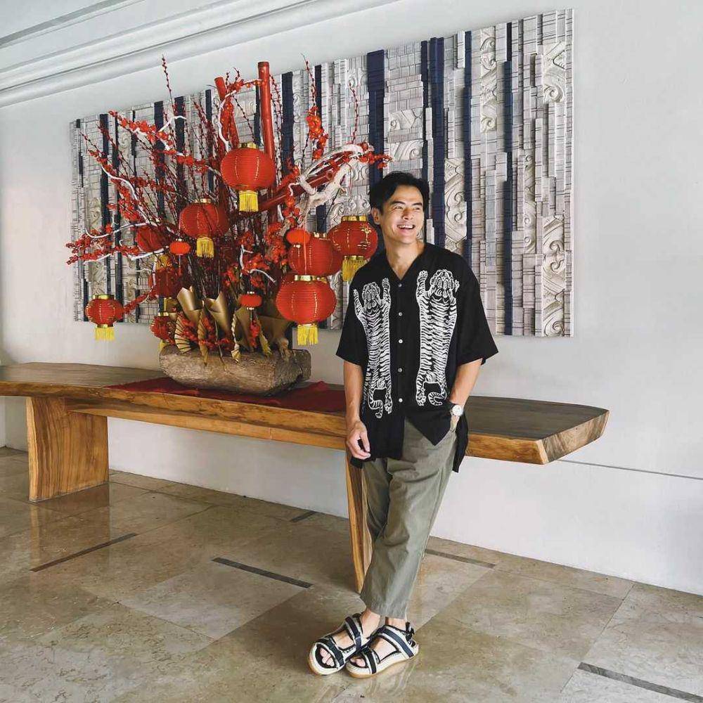OOTD Kemeja (instagram.com/dionwiyoko)