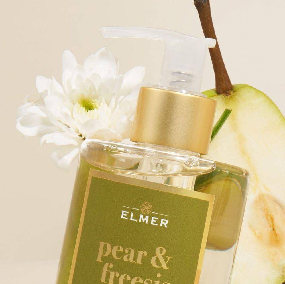 ELMER Power Bright Serum Body Wash Pear & Freesia (instagram.com/elmer.id)
