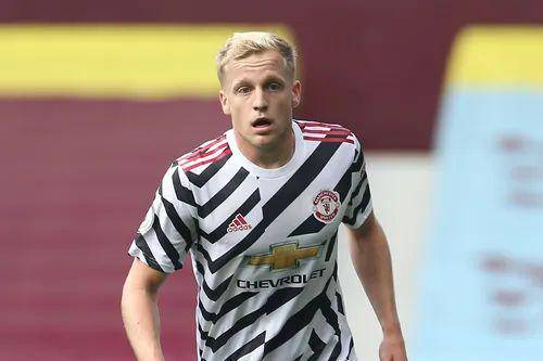 Donny van den Beek (premierleague.com)