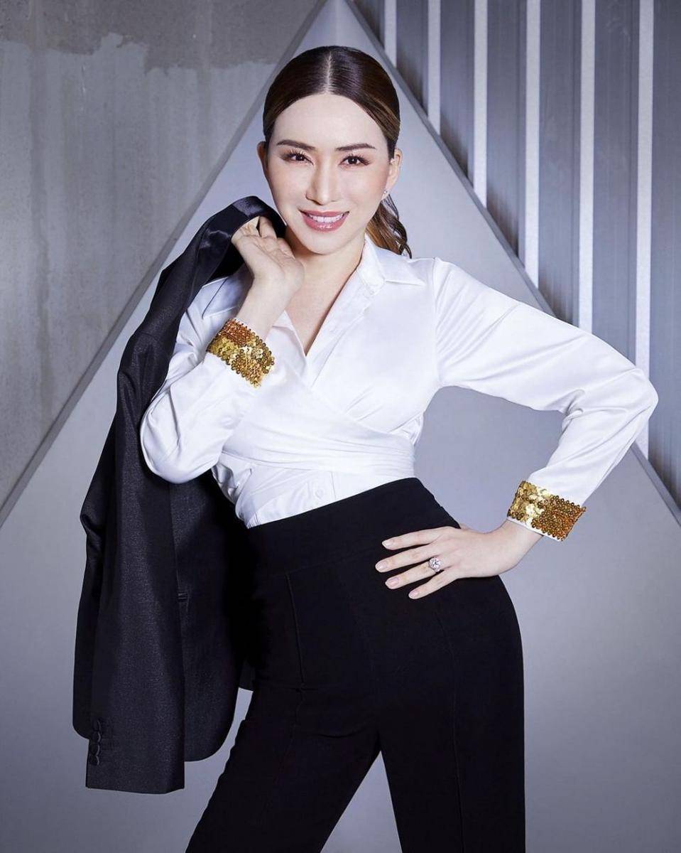 potret Anne Jakrajutatip (instagram.com/annejkn.official)