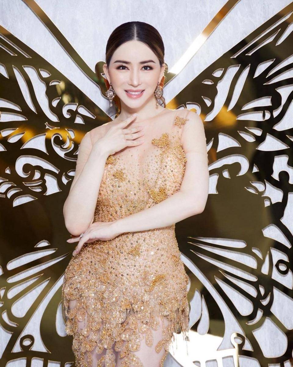 potret Anne Jakrajutatip (instagram.com/annejkn.official)