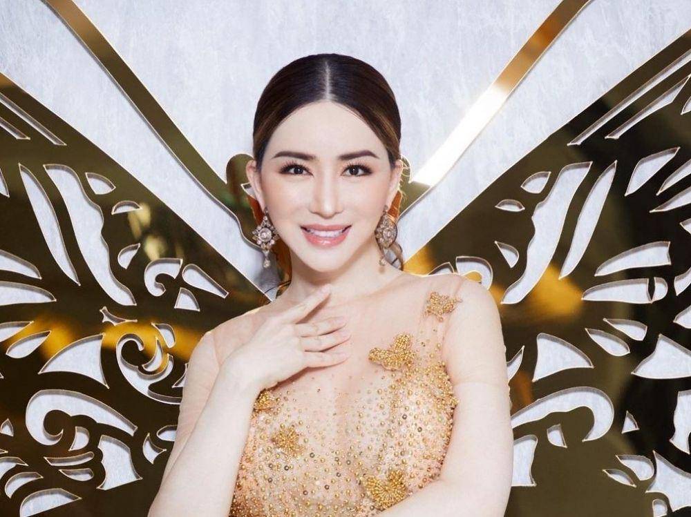 potret Anne Jakrajutatip (instagram.com/annejkn.official)