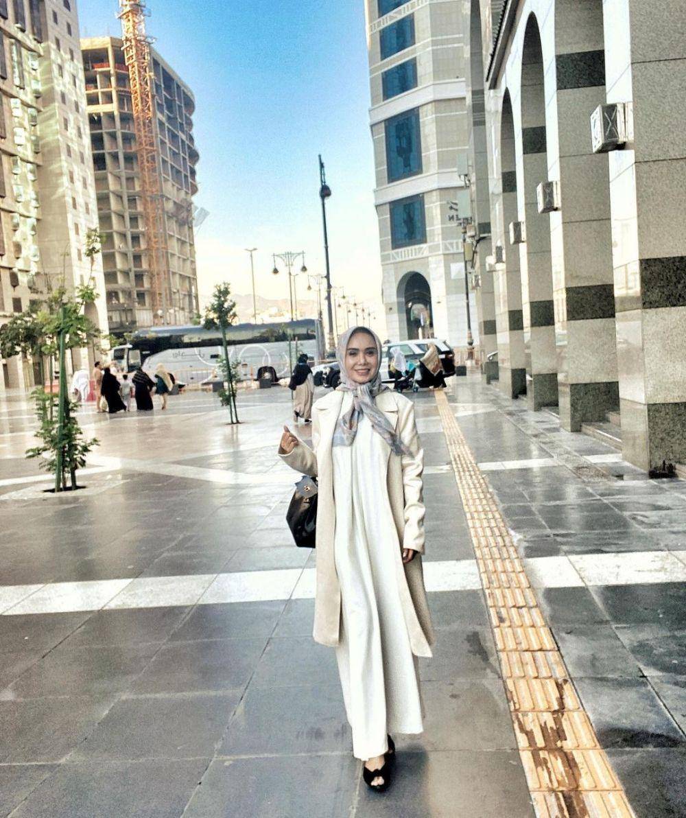 Momen umrah Yuni Shara (instagram.com/yunishara36)