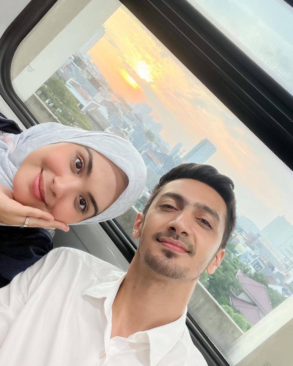 Vebby Palwinta dan suami (Instagram.com/vebbypalwinta/)