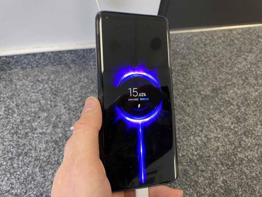 potret fast charging 68W (gizchina.com)