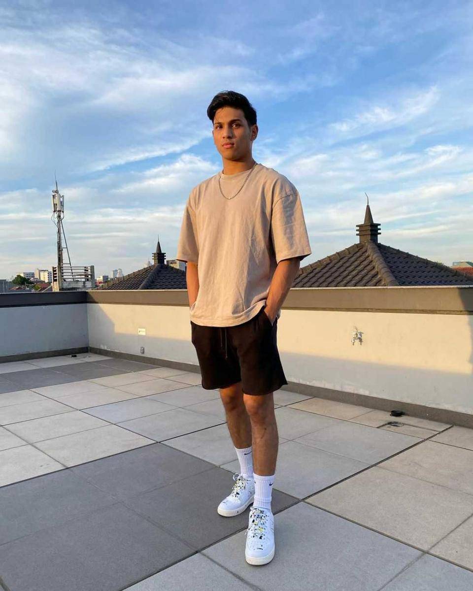 OOTD Celana Pendek (instagram.com/pangeranlantang)