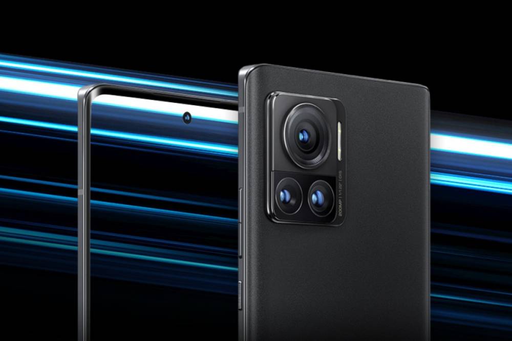 potret kamera Motorola Moto X40 (techgoing.com)