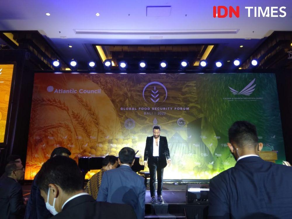 John Legend di Bali Suarakan Isu Kelaparan