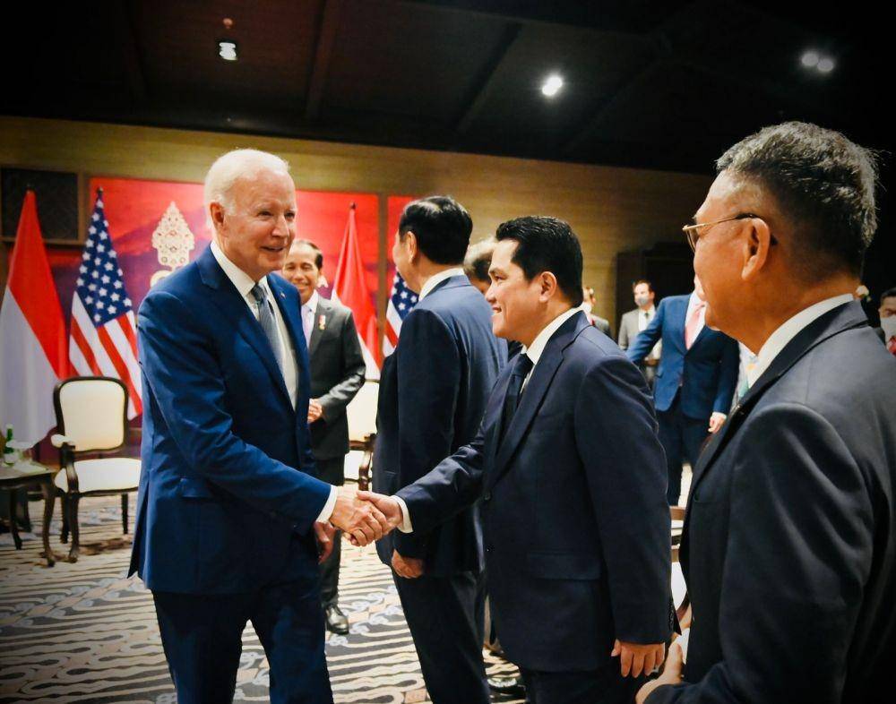 Menteri BUMN, Erick Thohir bertemu dengan Presiden AS, Joe Biden, jelang KTT G20 di Bali. (dok. Kementerian BUMN)