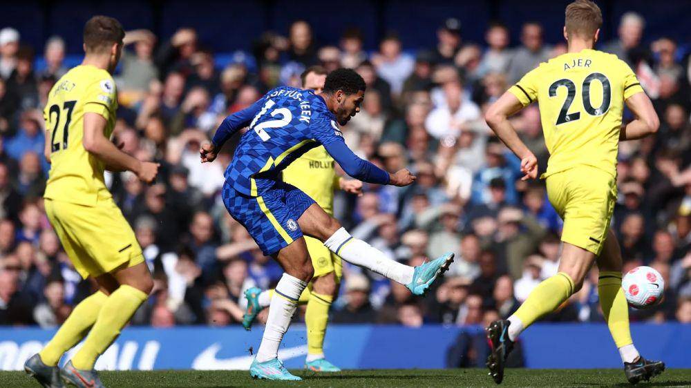 Brentford melawan Chelsea di EPL 2021/2022. (premierleague.com)