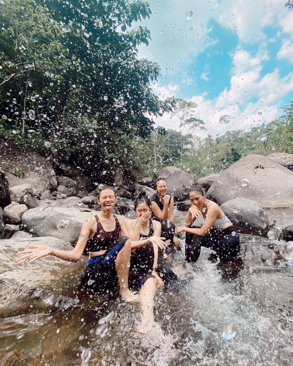 potret Febby Rastanty dan sahabat (instagram.com/febbyrastanty)
