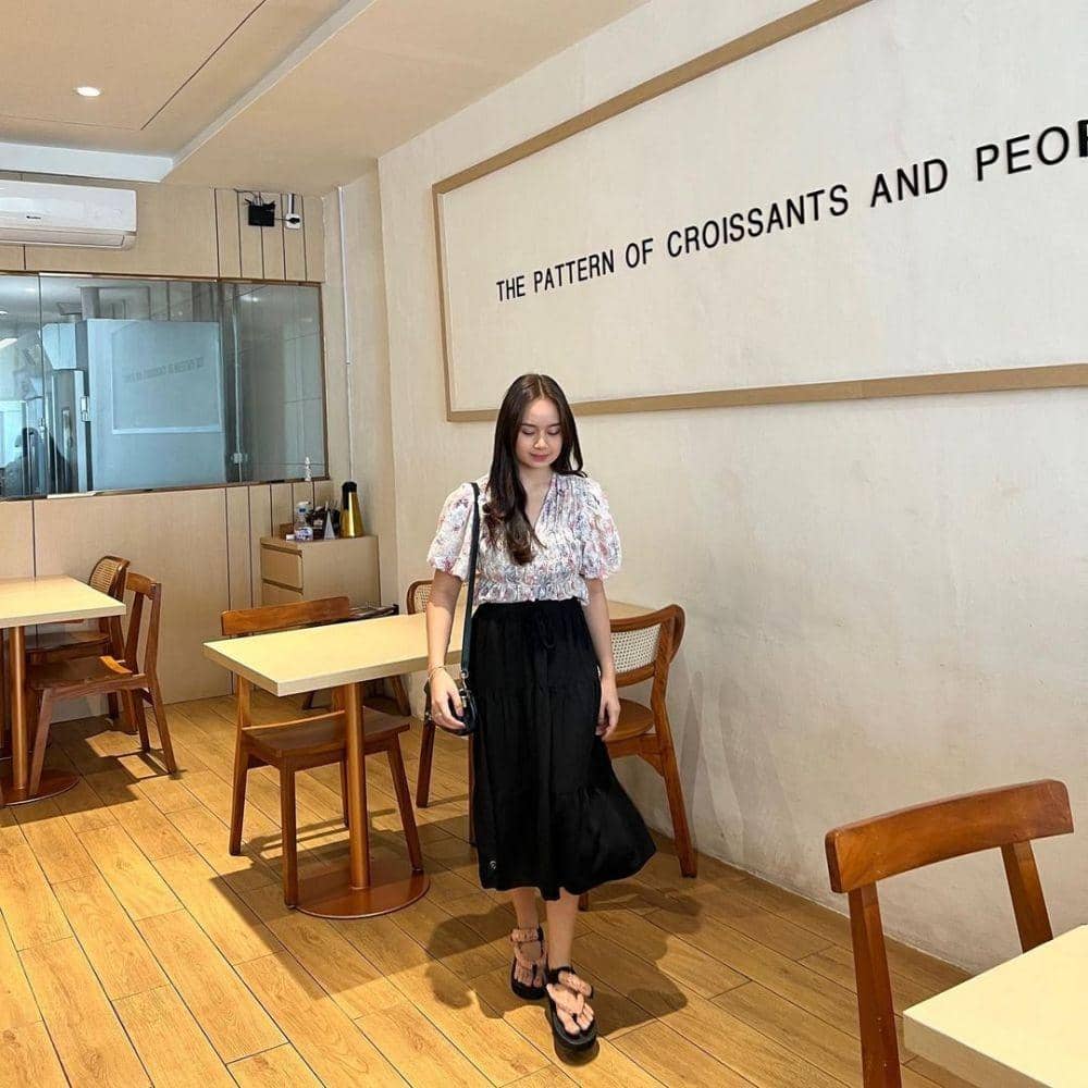 OOTD hangout kekinian ala Chintya Gabriella (instagram.com/chintyagabriella)