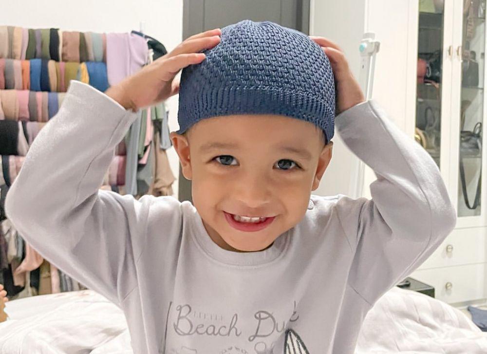 9 Potret Terkini Ali Razi, Anak Vebby Palwinta yang Siap Jadi Kakak