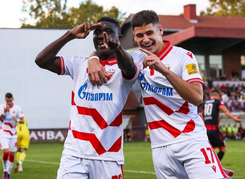 pemain Red Star Belgrade ketika merayakan gol (instagram.com/crvenazvezdafk)