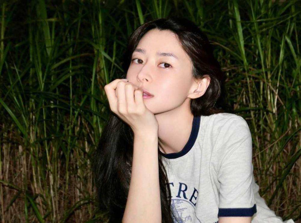Kwon Nara (instagram.com/hv_nara)