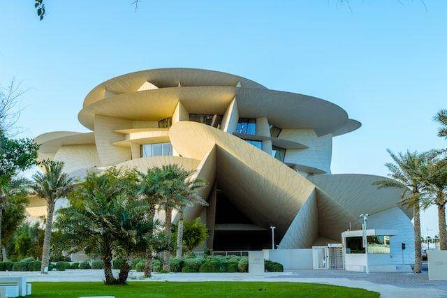 National Museum of Qatar (unsplash.com/Kc Mwambeta)