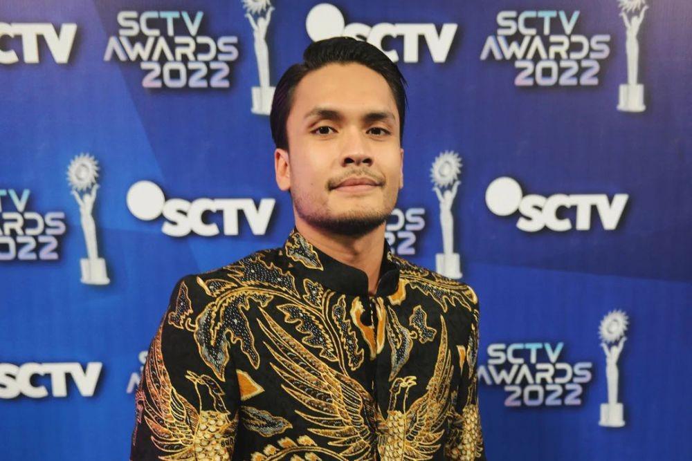 10 Pesona Randy Pangalila di SCTV Award 2022, Jadi Trending!