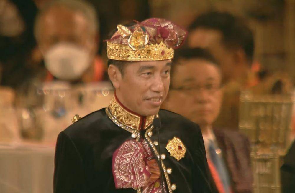 Presiden Indonesia, Joko "Jokowi" Widodo membuka acara Welcoming Dinner and Cultural Performance G20 Indonesia pada Selasa (15/11/2022). (youtube.com/Sekretariat Presiden)