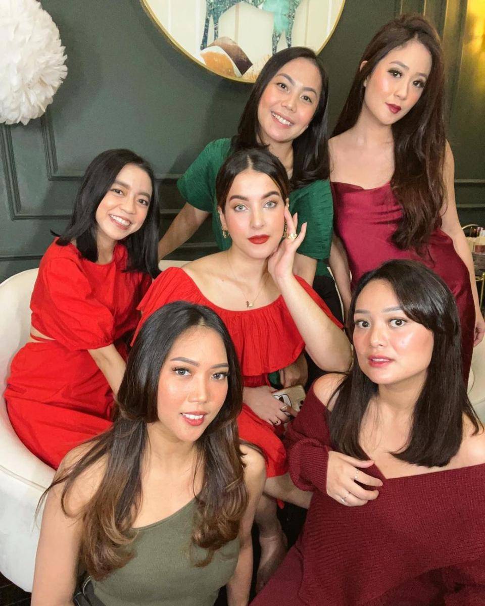 potret Tasya Farasya dan Becky (instagram.com/rebeccaasay)