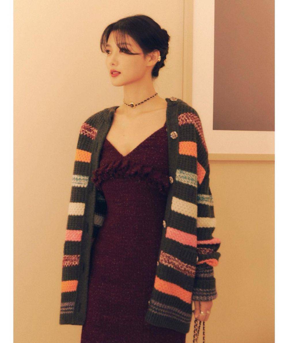ide outfit Kim Yoo Jung (Instagram.com/you_r_love)