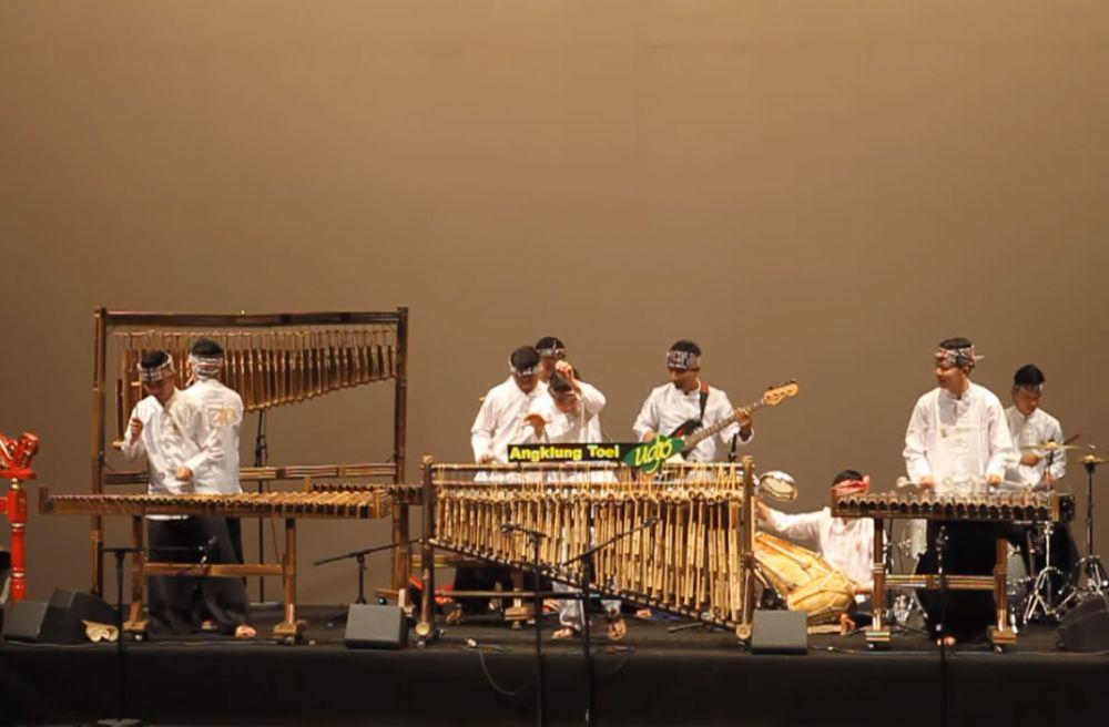 Angklung Toel. (YouTube.com/Kwri Unesco)
